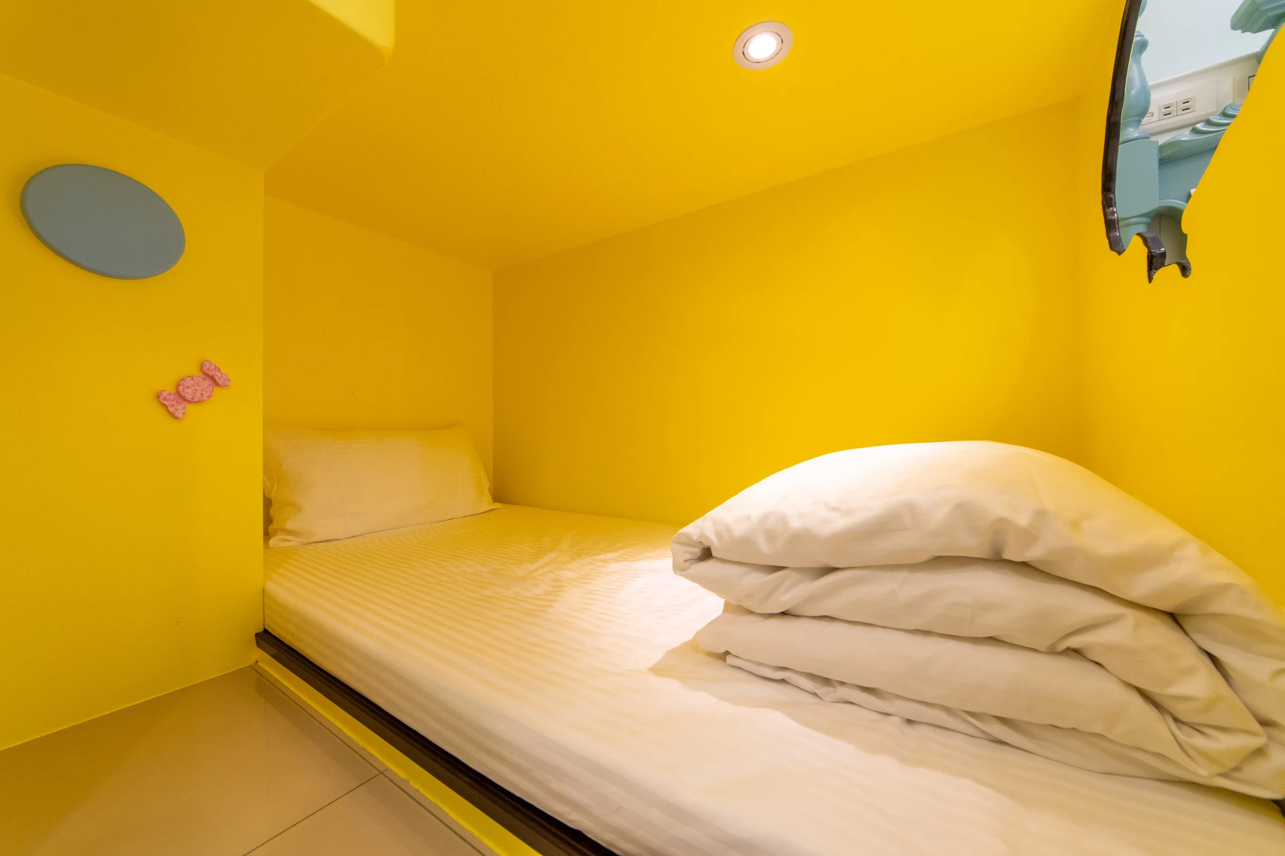 穗雲天親子民宿_溜滑梯四人套房5